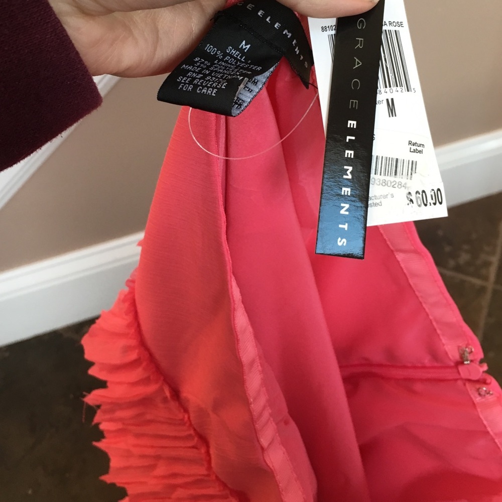 Pink ruffle skirt - Picture 4 of 4